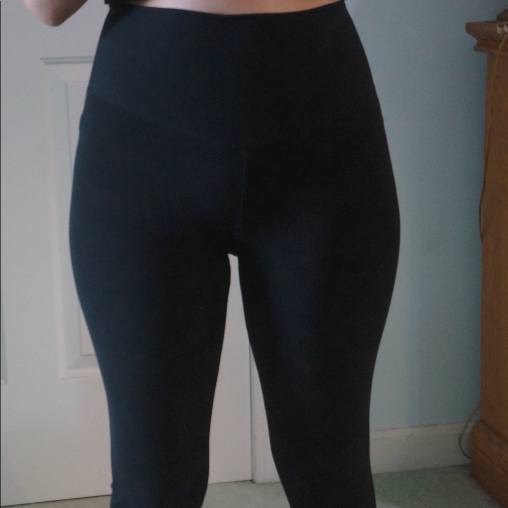 Capri black leggings